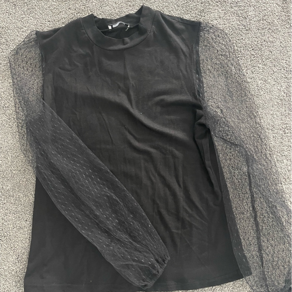 Black Mesh Sleeve Top